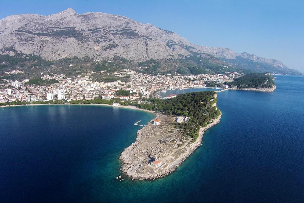 Apartments And Rooms With Parking Space Makarska - 6767 Exterior foto